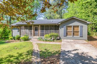 1878 Suwanee Roberts Court, Lawrenceville, GA 30043