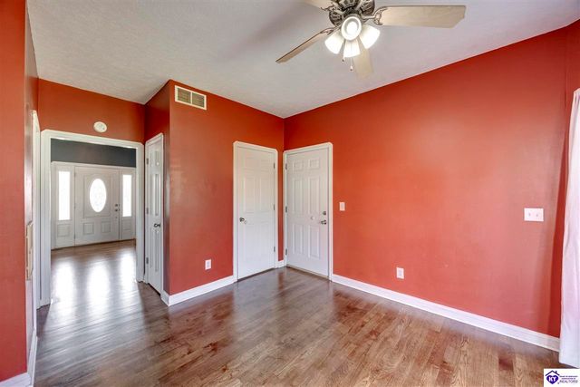 107 Sugar Hill Court, Elizabethtown, KY 42701