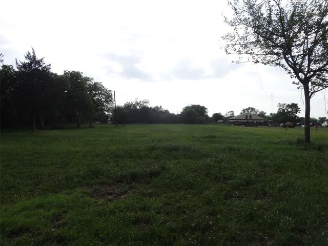148 4th Street, Hempstead, TX 77445