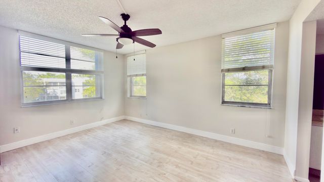 9311 ORANGE GROVE Drive 402, Davie, FL 33324
