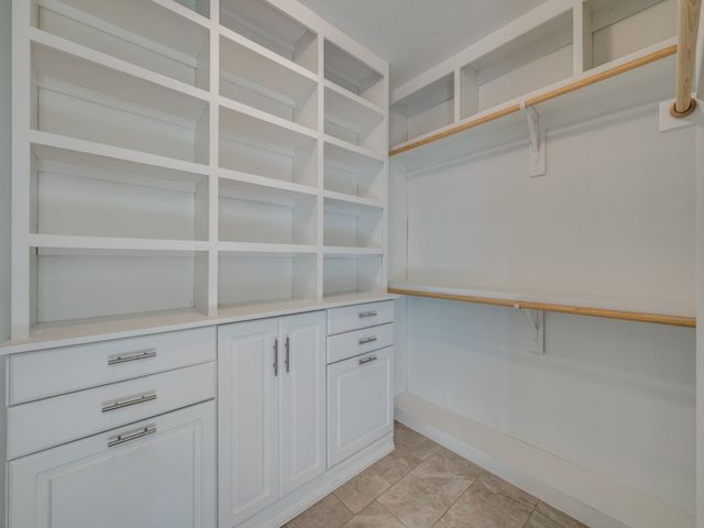 2400 Texoma Drive, Little Elm, TX 75068