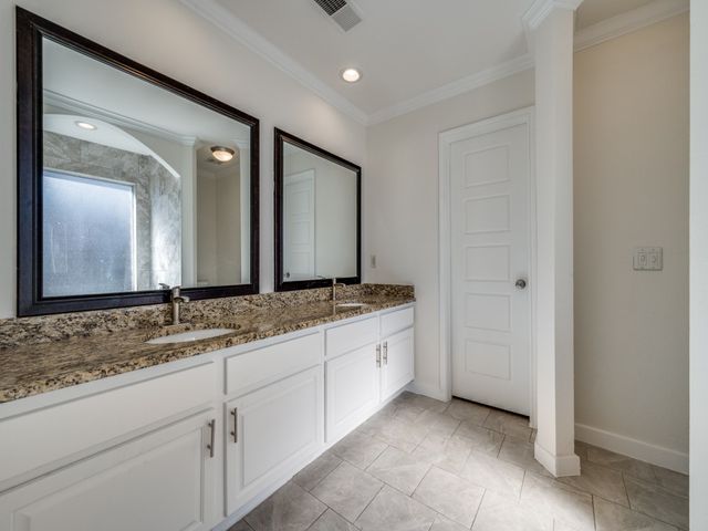 2400 Texoma Drive, Little Elm, TX 75068