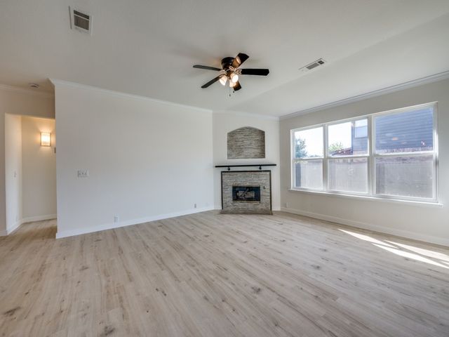 2400 Texoma Drive, Little Elm, TX 75068