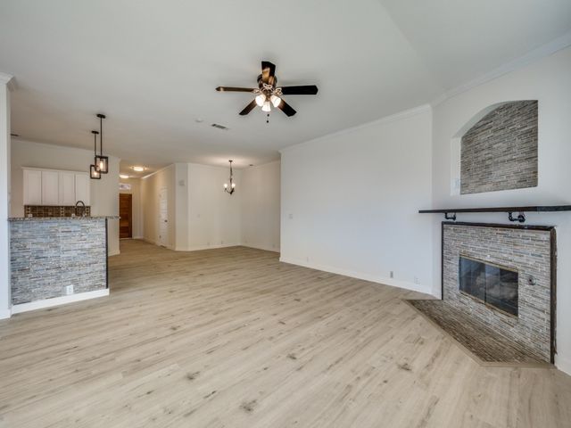 2400 Texoma Drive, Little Elm, TX 75068