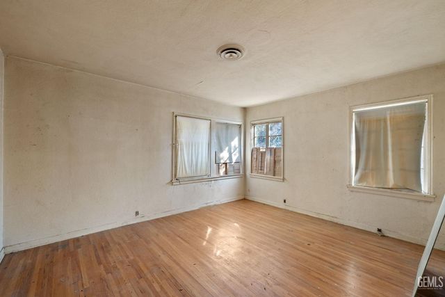 2891 Alta Vista Drive, Bakersfield, CA 93305