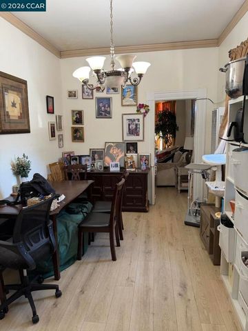 2925 Mabel St, Berkeley, CA 94702