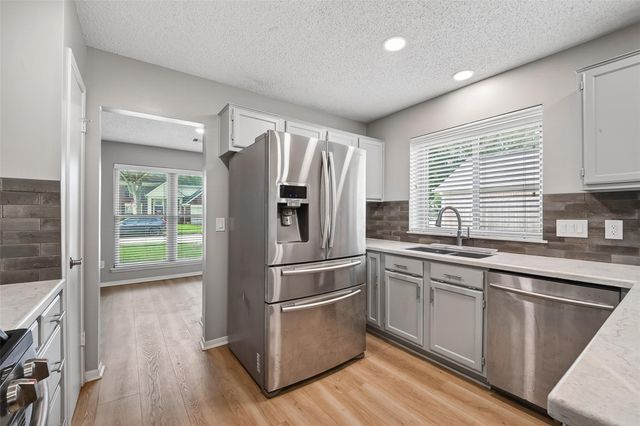 5209 Spring Circle Drive, Pearland, TX 77584