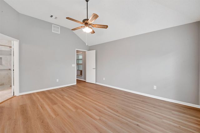 5209 Spring Circle Drive, Pearland, TX 77584