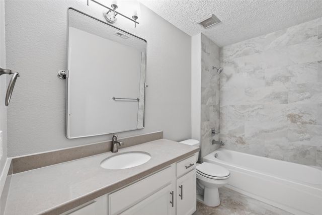 5209 Spring Circle Drive, Pearland, TX 77584