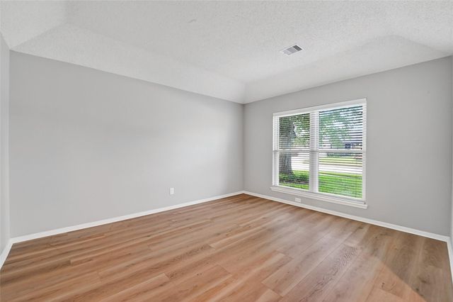 5209 Spring Circle Drive, Pearland, TX 77584