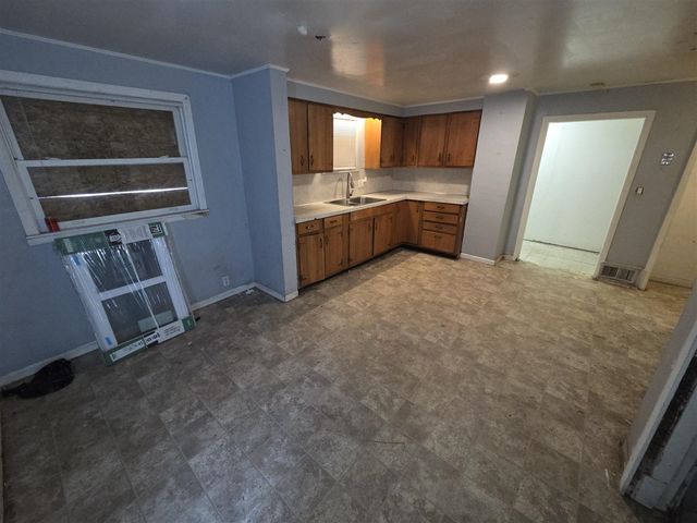 914 Fulton Street, Grand Rapids, MI 49504