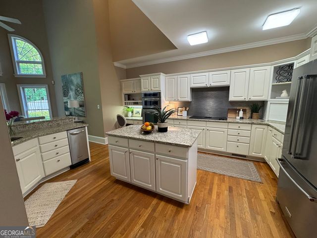 1346 Waterford Green Close NE, Marietta, GA 30068