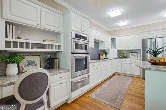 1346 Waterford Green Close NE, Marietta, GA 30068