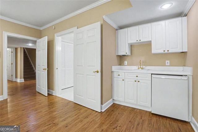 1346 Waterford Green Close NE, Marietta, GA 30068