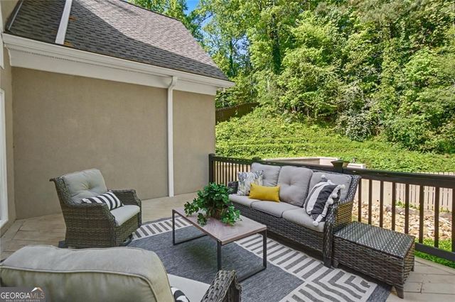1346 Waterford Green Close NE, Marietta, GA 30068