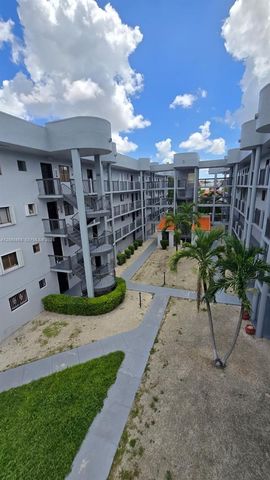 5290 W 21st Court 304, Hialeah, FL 33016