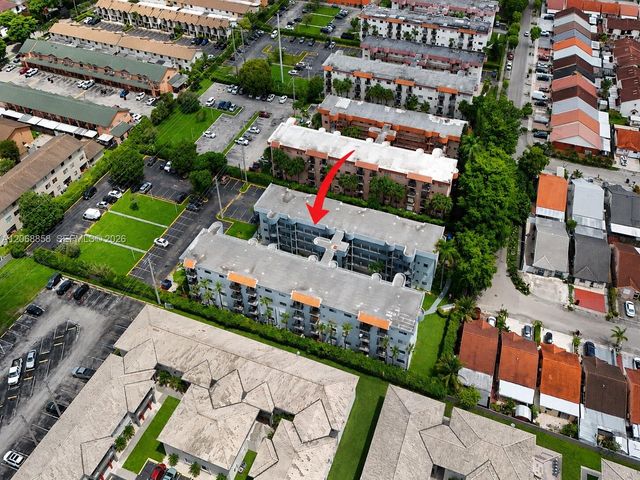 5290 W 21st Court 304, Hialeah, FL 33016