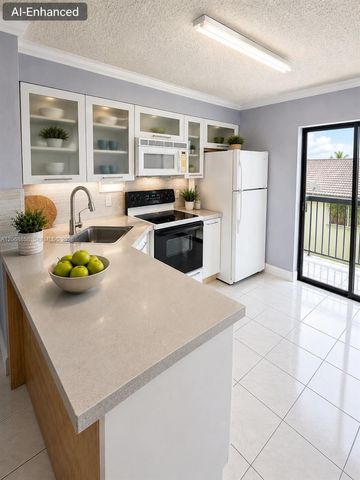 5290 W 21st Court 304, Hialeah, FL 33016