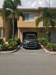 700 S Crestwood Ct Court S 708, Royal Palm Beach, FL 33411