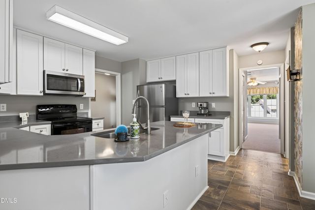 2312 Maplegreen Lane, Apex, NC 27502