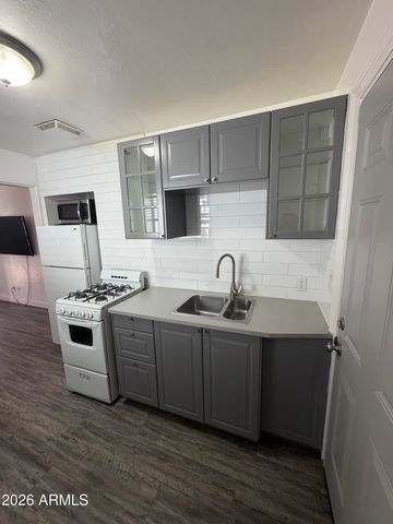 712 W Taylor Street 4, Phoenix, AZ 85007