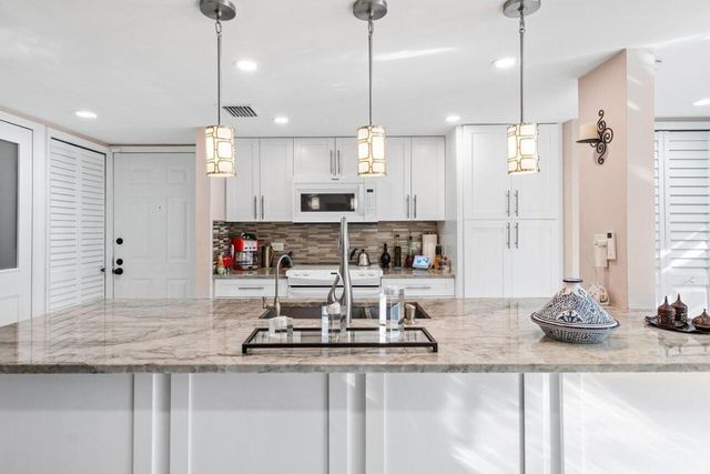 7523 Greenlake Way A, Boynton Beach, FL 33436