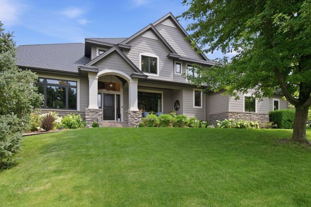 10053 Trails End Road, Chanhassen, MN 55317