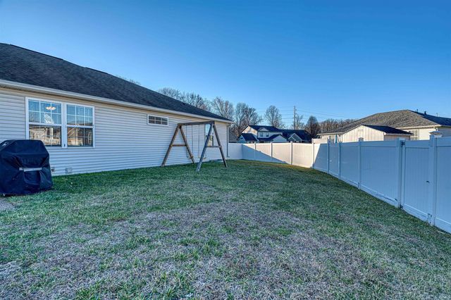 2511 Ellington Ridge Court, Evansville, IN 47711