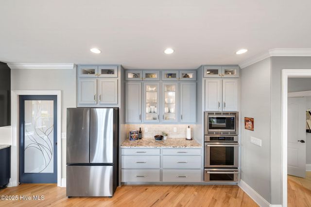 2259 Compass Pointe South Wynd NE, Leland, NC 28451