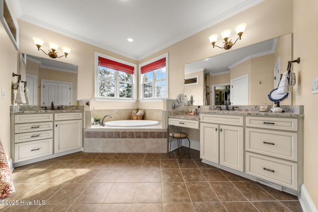 2259 Compass Pointe South Wynd NE, Leland, NC 28451