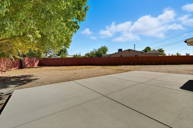 7140 Jones Rd, Winton, CA 95388