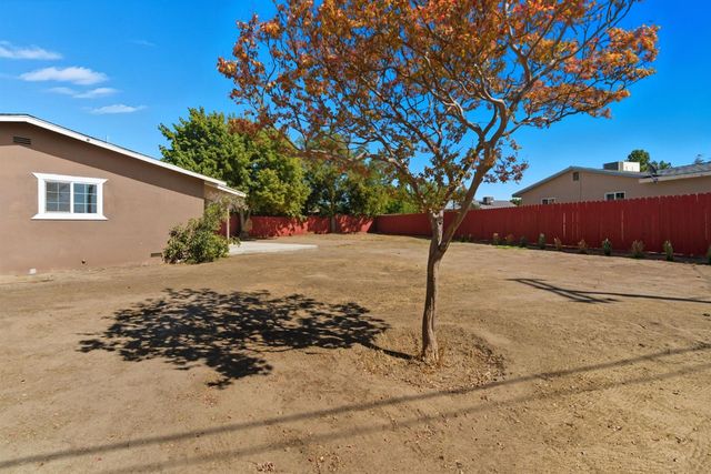 7140 Jones Rd, Winton, CA 95388