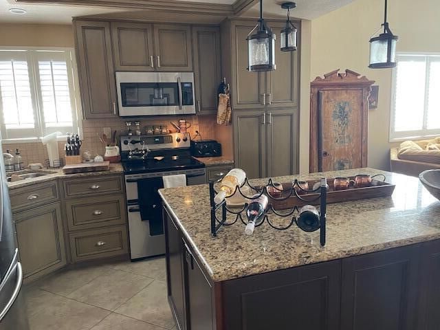 73497 Foxtail Lane, Palm Desert, CA 92260