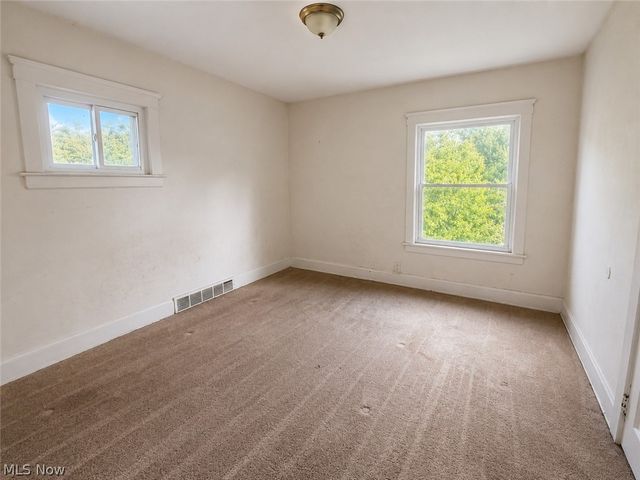 9404 Willard Avenue, Cleveland, OH 44102