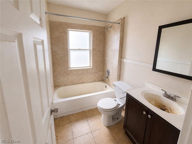 9404 Willard Avenue, Cleveland, OH 44102