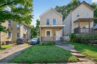 1634 Dewey Avenue, Cincinnati, OH 45205