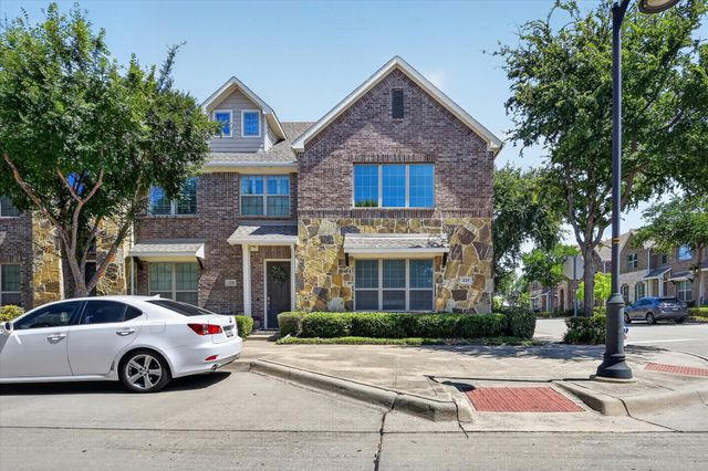 233 Brick Row Drive, Richardson, TX 75081