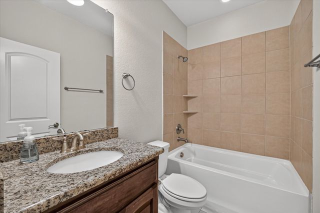 233 Brick Row Drive, Richardson, TX 75081