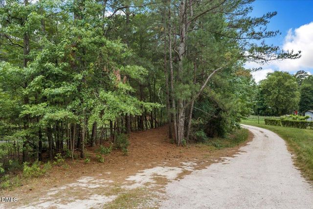 7129 Trappers Court, Zebulon, NC 27597