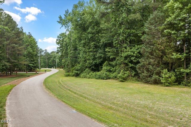 7129 Trappers Court, Zebulon, NC 27597