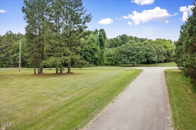 7129 Trappers Court, Zebulon, NC 27597