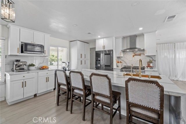 8263 3rd, Hesperia, CA 92345