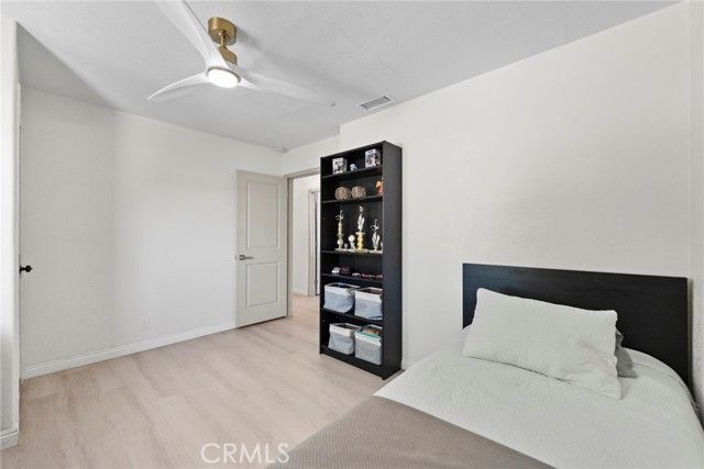 8263 3rd, Hesperia, CA 92345