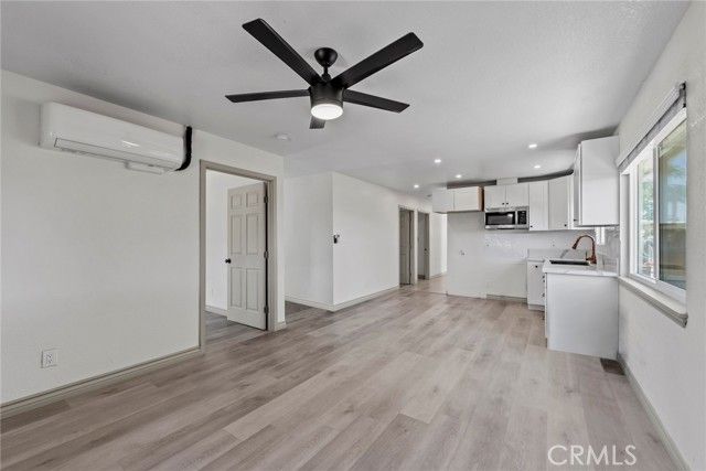 8263 3rd, Hesperia, CA 92345