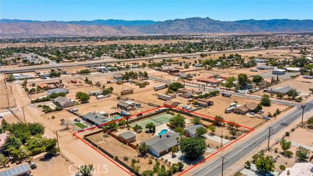 8263 3rd, Hesperia, CA 92345