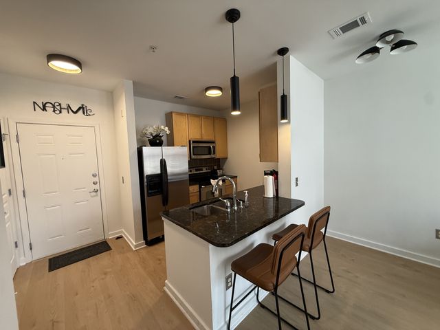 3000 Vanderbilt Pl Apt 322, Nashville, TN 37212