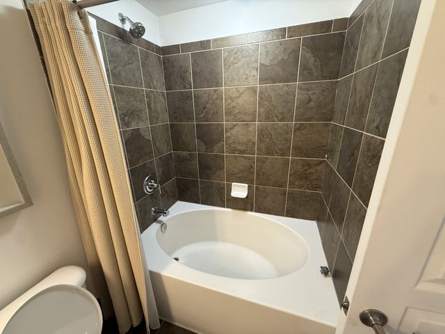 3000 Vanderbilt Pl Apt 322, Nashville, TN 37212