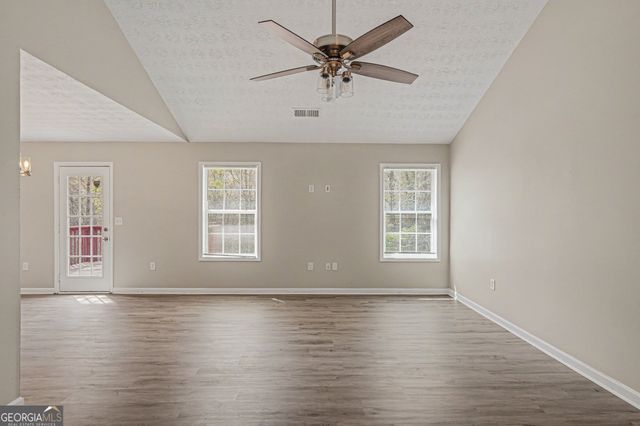 10 Wilbur Way, Covington, GA 30016