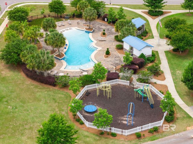 22110 Sutherland Circle, Fairhope, AL 36532