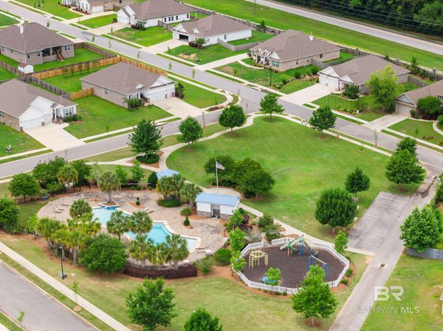 22110 Sutherland Circle, Fairhope, AL 36532